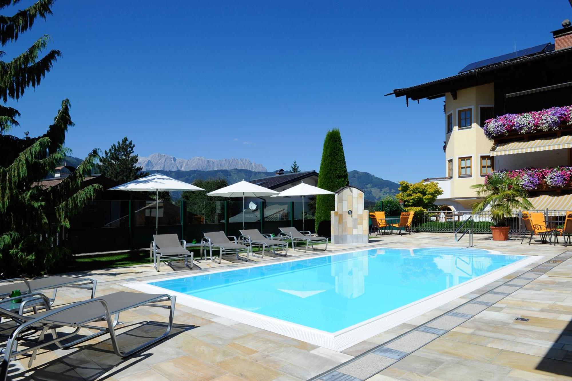 Apartments - Pension Florian ザンクト・ヨーハン・イム・ポンガウ エクステリア 写真